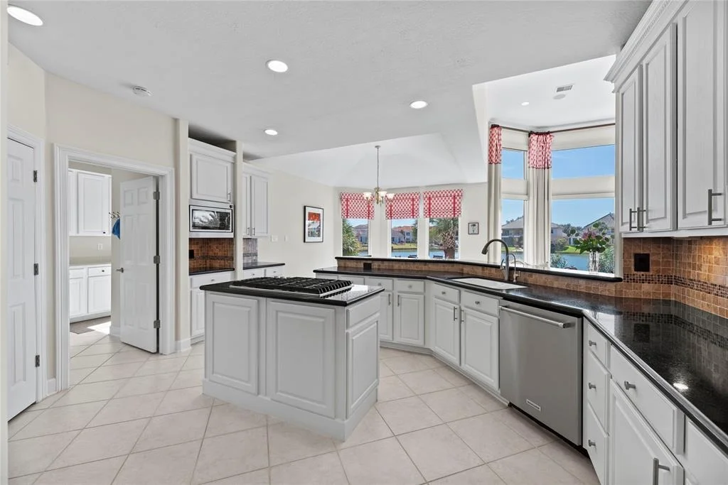 Photo of 18919 Crescent Bay Drive