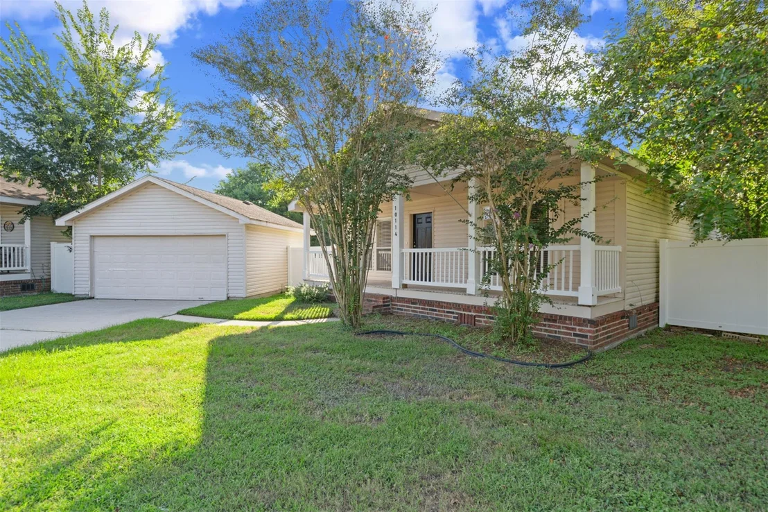 Photo of 10114 Summerberry Lane