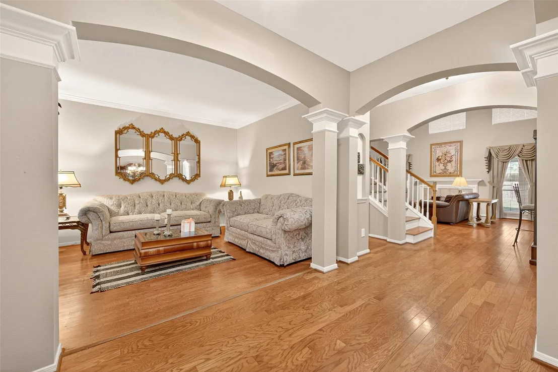 Photo of 10702 Fallsbridge Drive