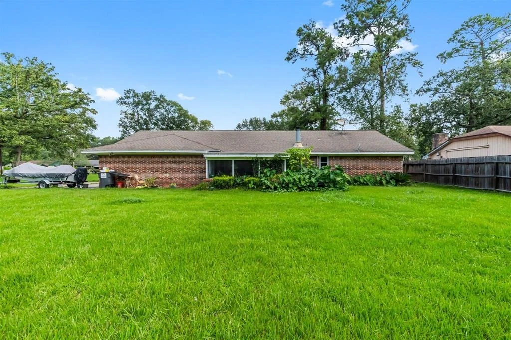 Photo of 16180 Pinewood Drive