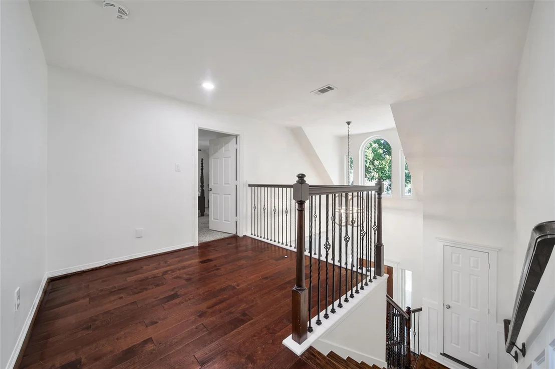 Photo of 29919 Tudor Way