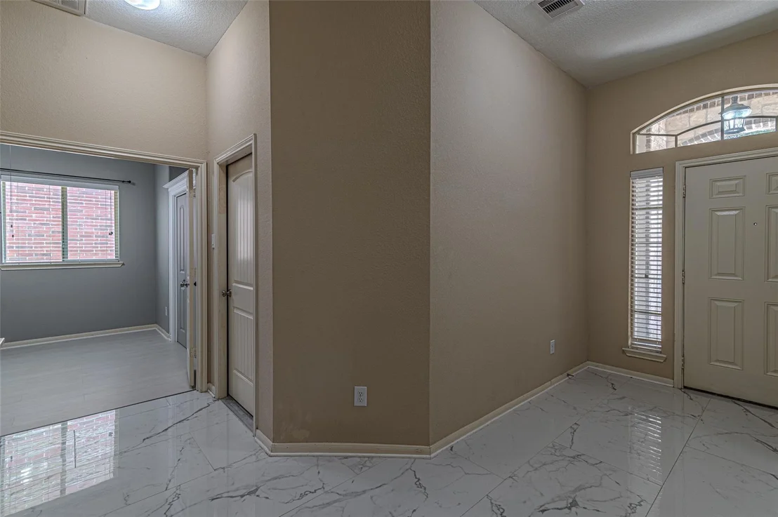 Photo of 8619 Debbie Terrace Drive