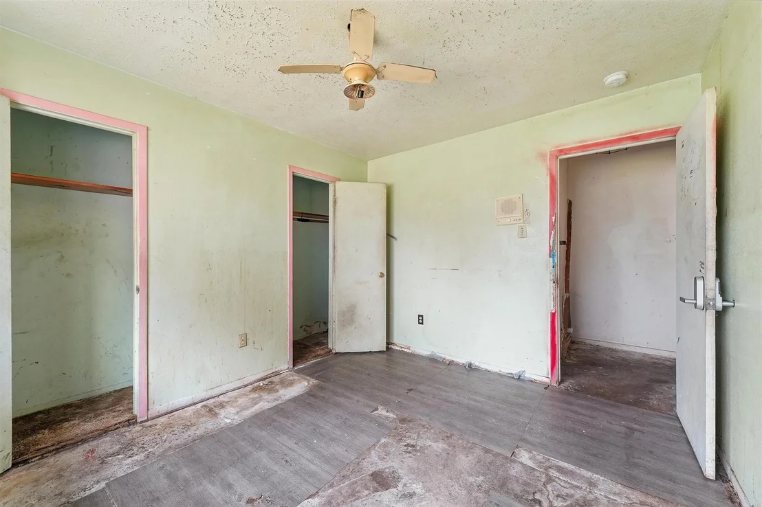 Photo of 5207 Madden Lane