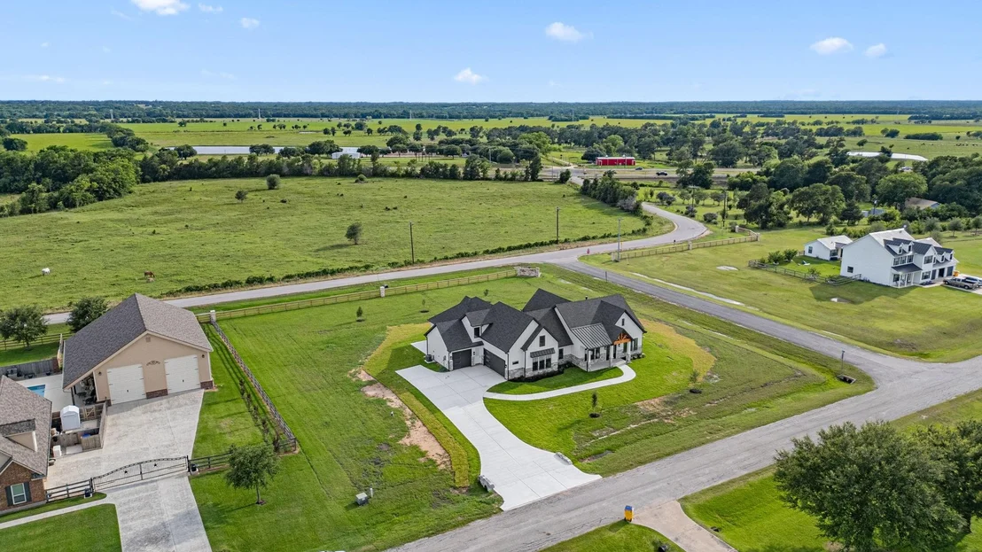 Photo of 469 Ruby Drive