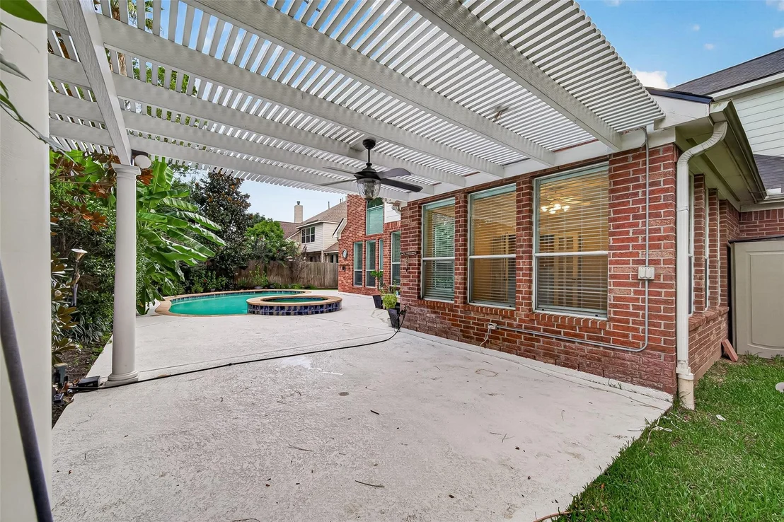 Photo of 15618 Stable Brook Circle