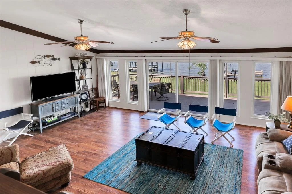 Photo of 81 Lakeview Shores Drive