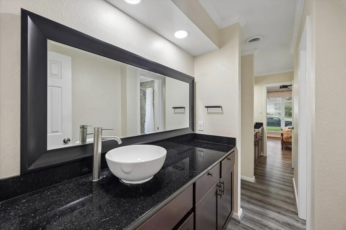 Photo of 5243 Caversham Drive