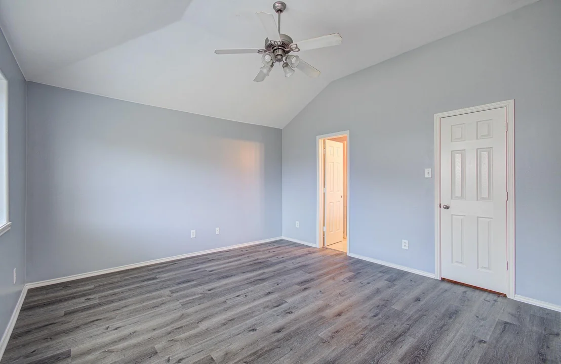 Photo of 13915 Fort Nelson Drive