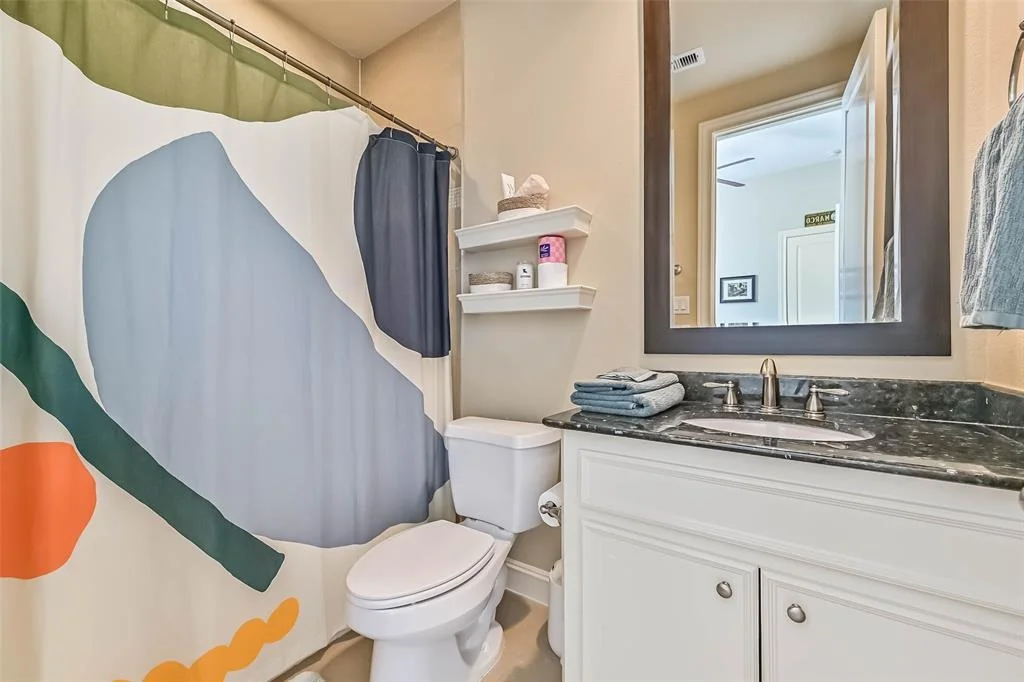 Photo of 2425 Polk Street