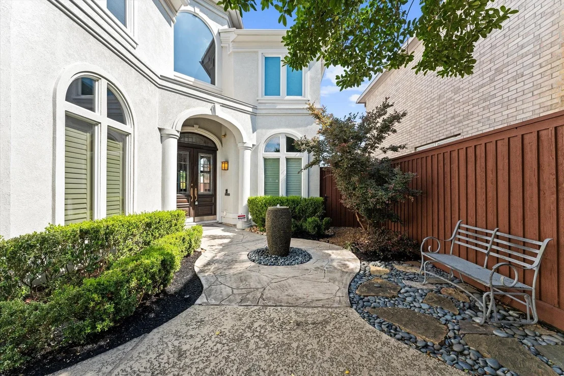 Photo of 5206 Stamper Way