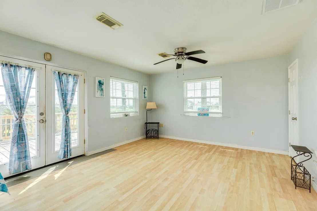 Photo of 430 Jettyview Road