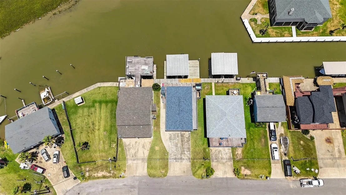 Photo of 513 Swordfish Lane
