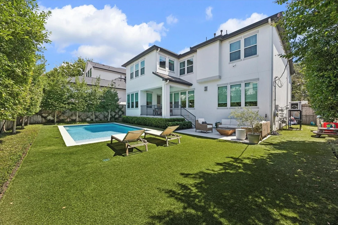 Photo of 4604 Mimosa Drive
