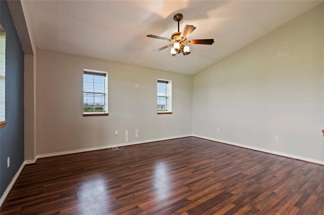 Photo of 10110 County Road 67