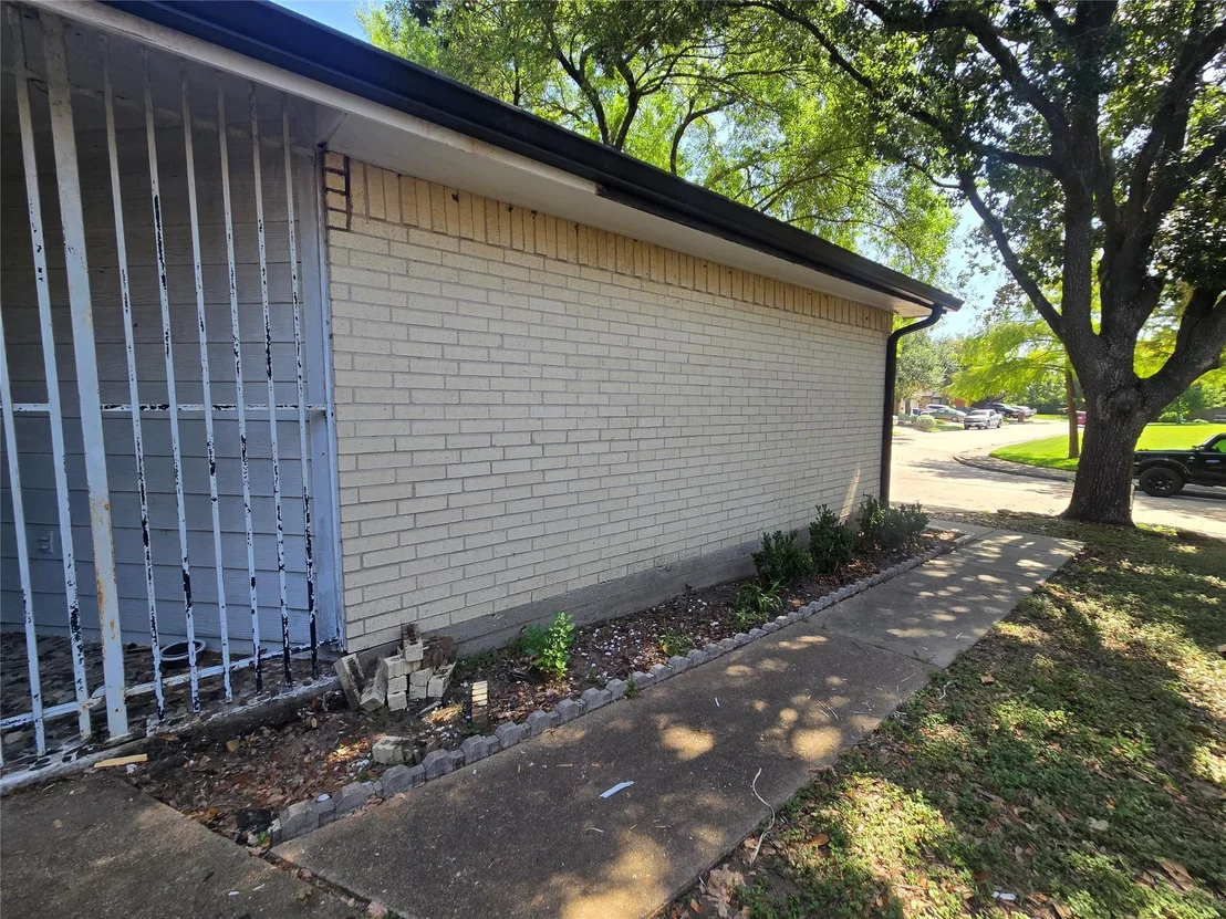 Photo of 1614 Bradney Drive