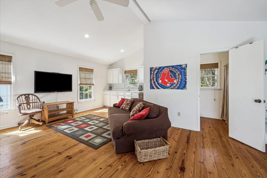 Photo of 2160 Dryden Road