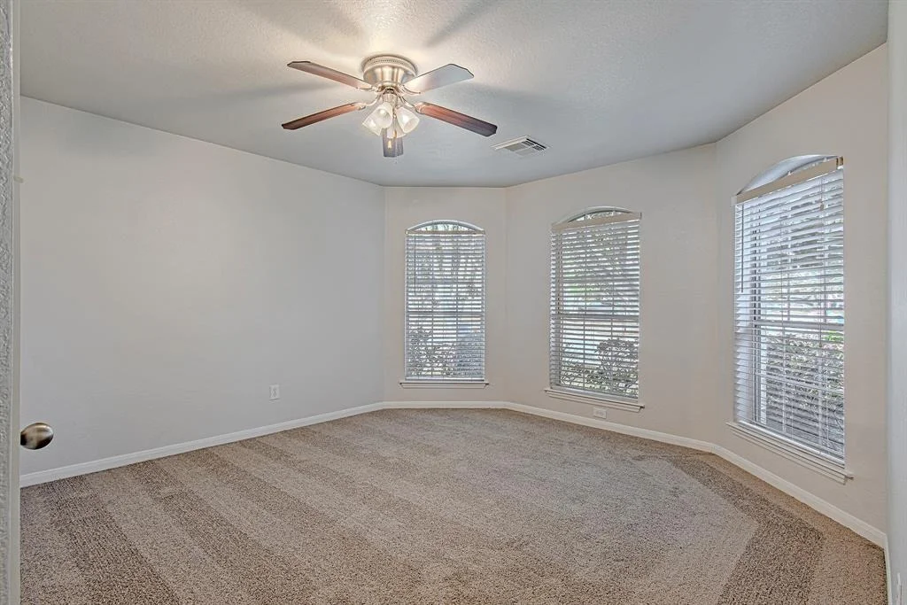 Photo of 9614 Summer Laurel Lane