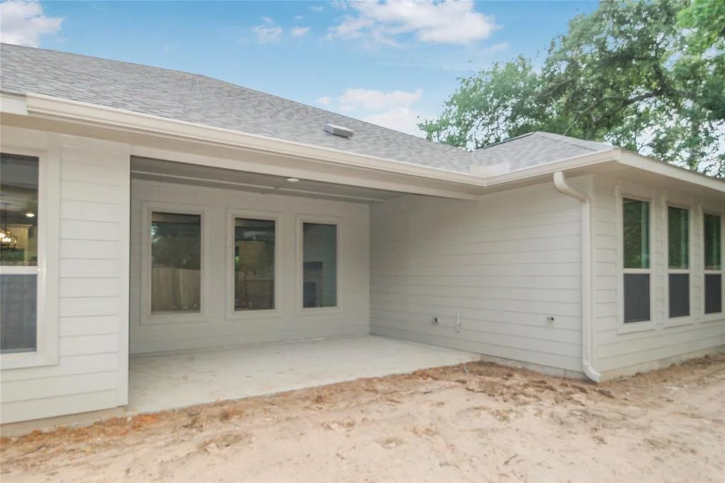 Photo of 24715 Okehampton Drive