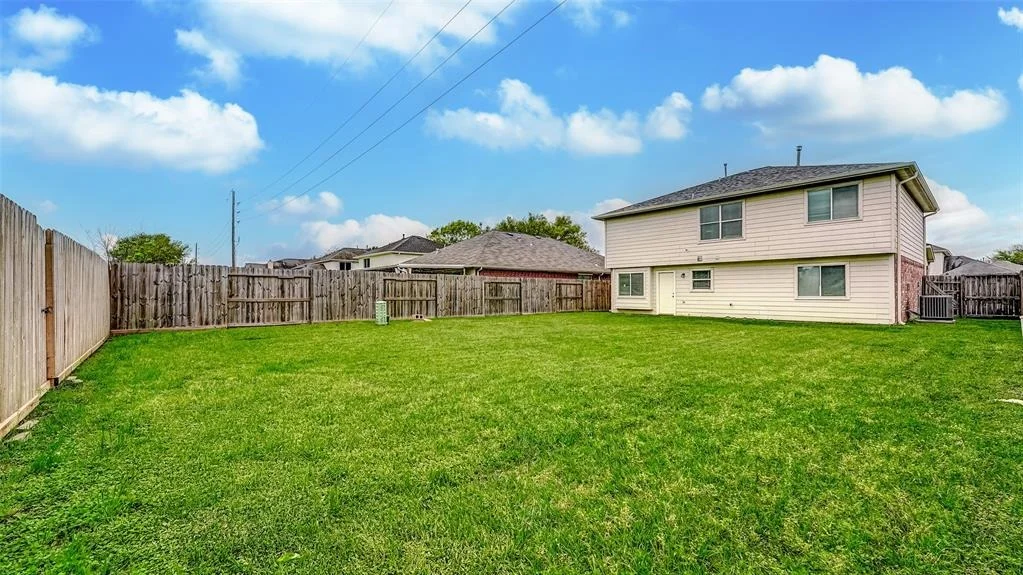 Photo of 19423 Cypress Royal Drive
