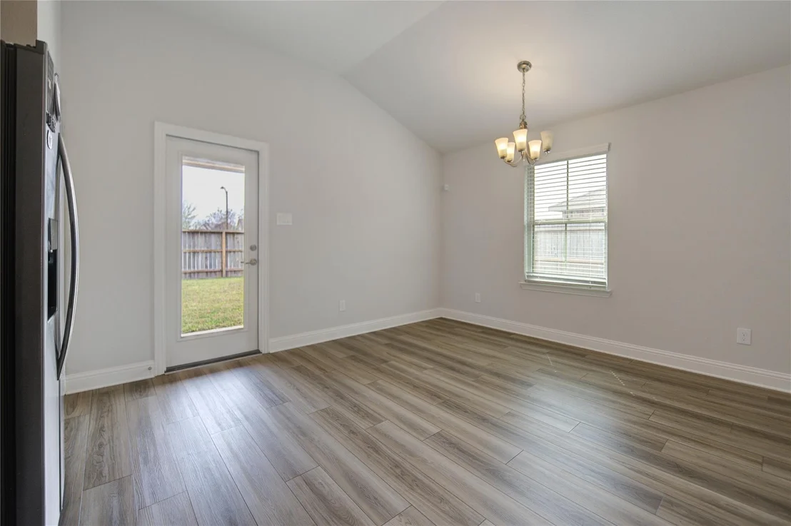Photo of 412 Sunray Lake Lane