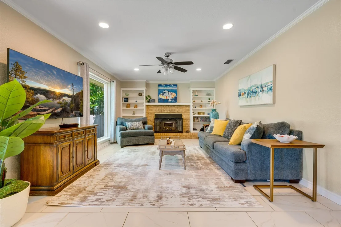 Photo of 23340 Three Points Drive