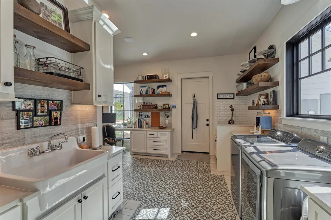 Photo of 4443 Lily Bean Road