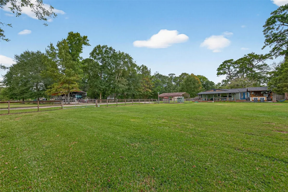 Photo of 507 Springwater Drive