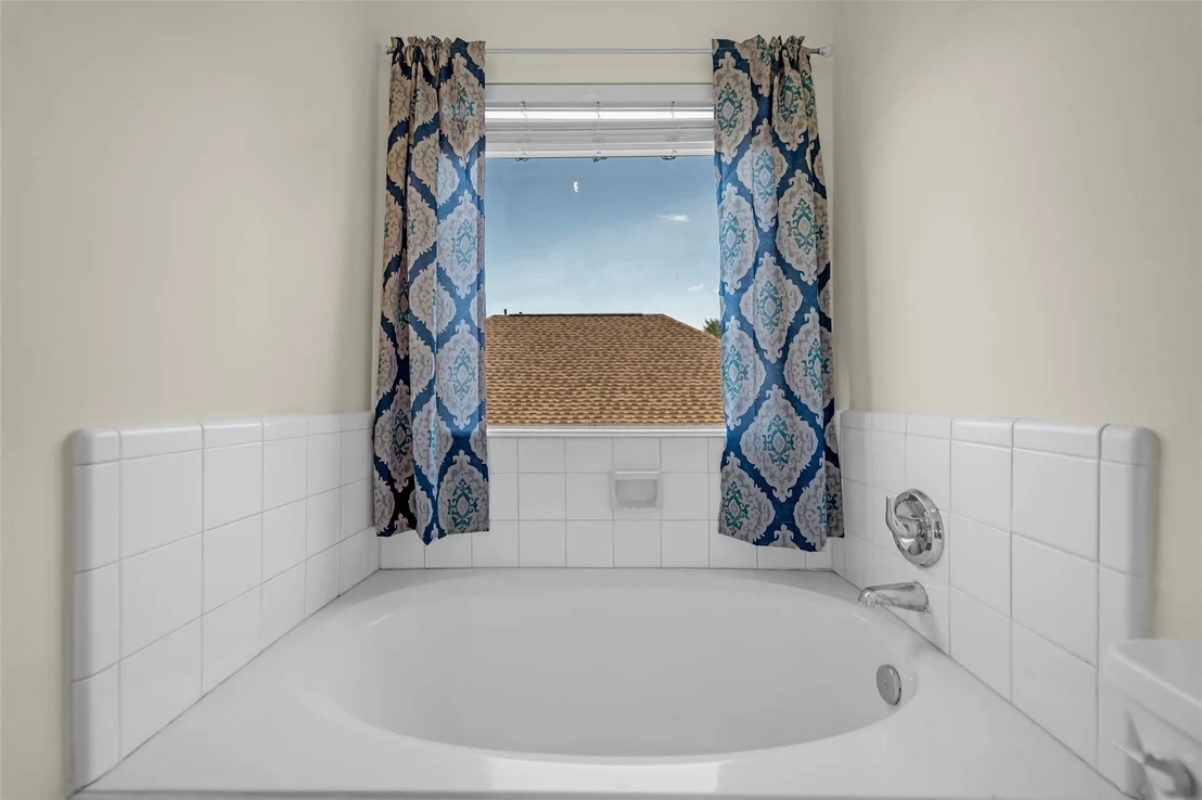 Photo of 5531 Dapplewood Lane