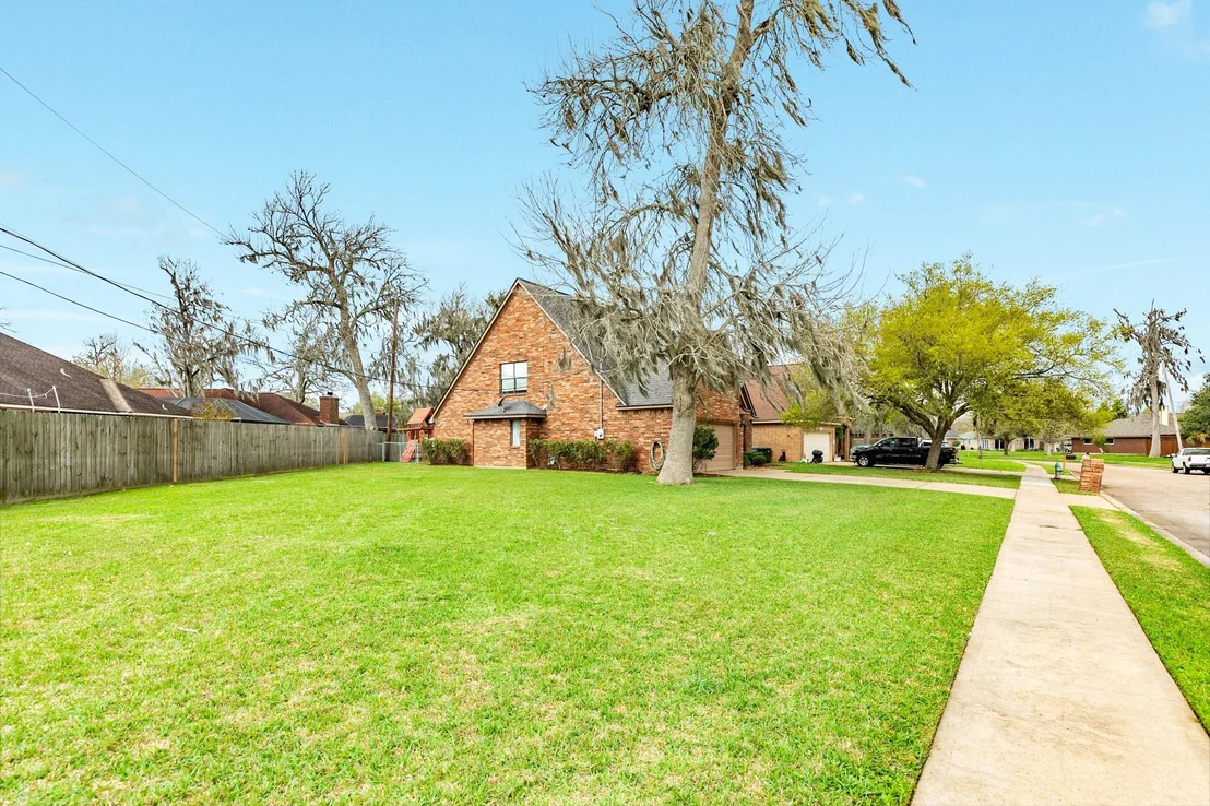 Photo of 135 Sugar Cane Cir