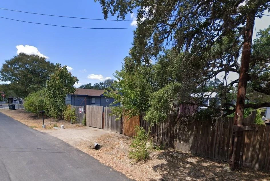 Photo of 320 W Thiele Street