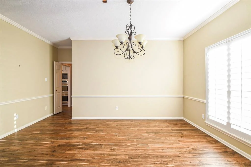 Photo of 5838 Mountain View Drive