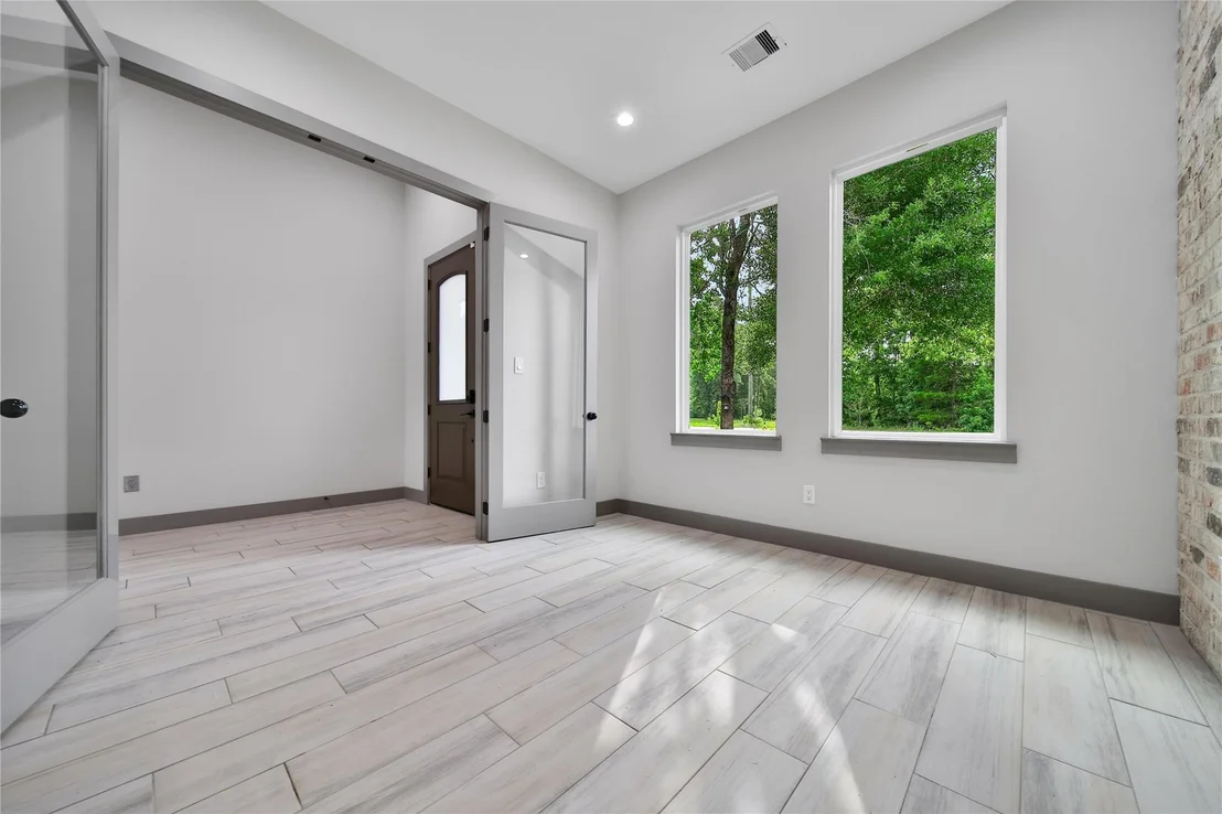 Photo of 25218 Melanie Pointe