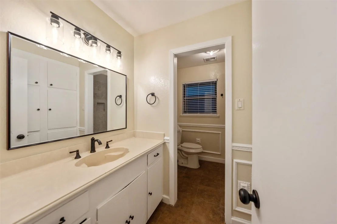 Photo of 2907 Dewberry Lane