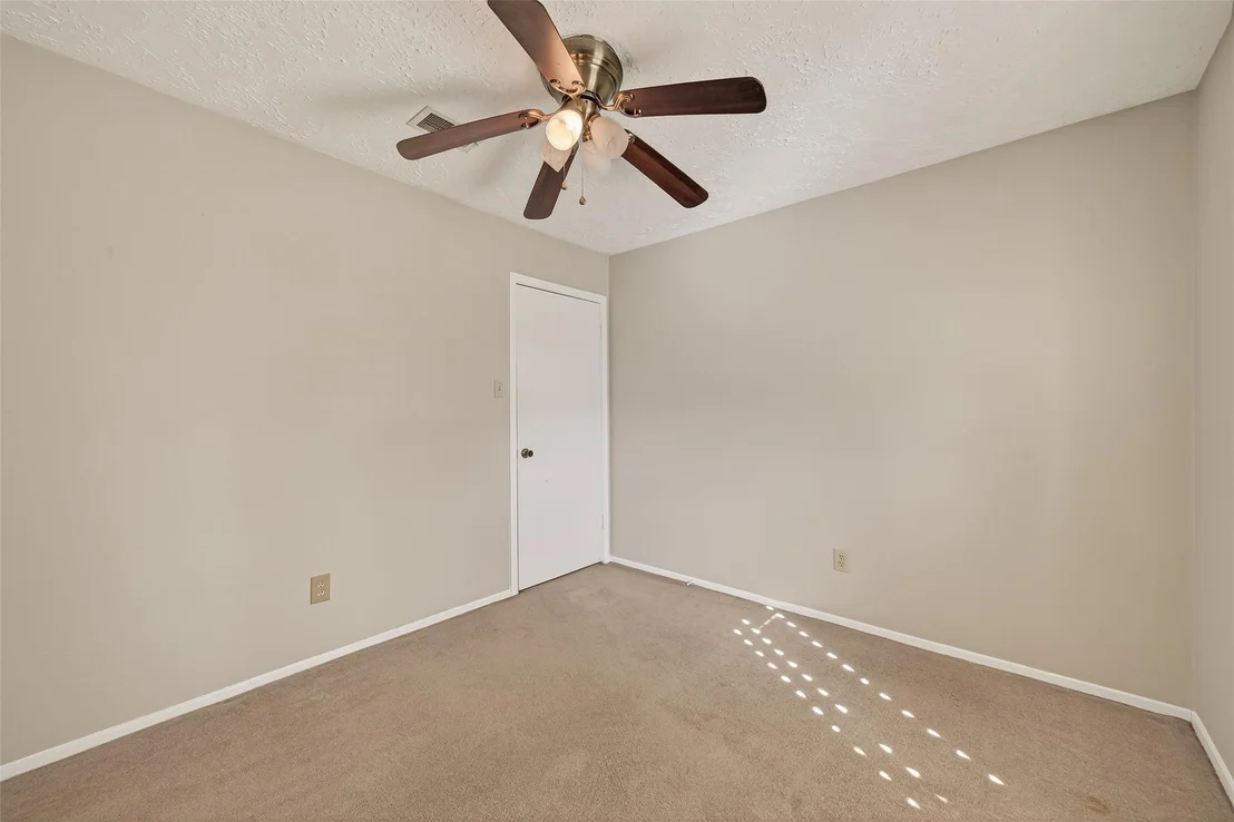 Photo of 16734 Pebbleglen Drive