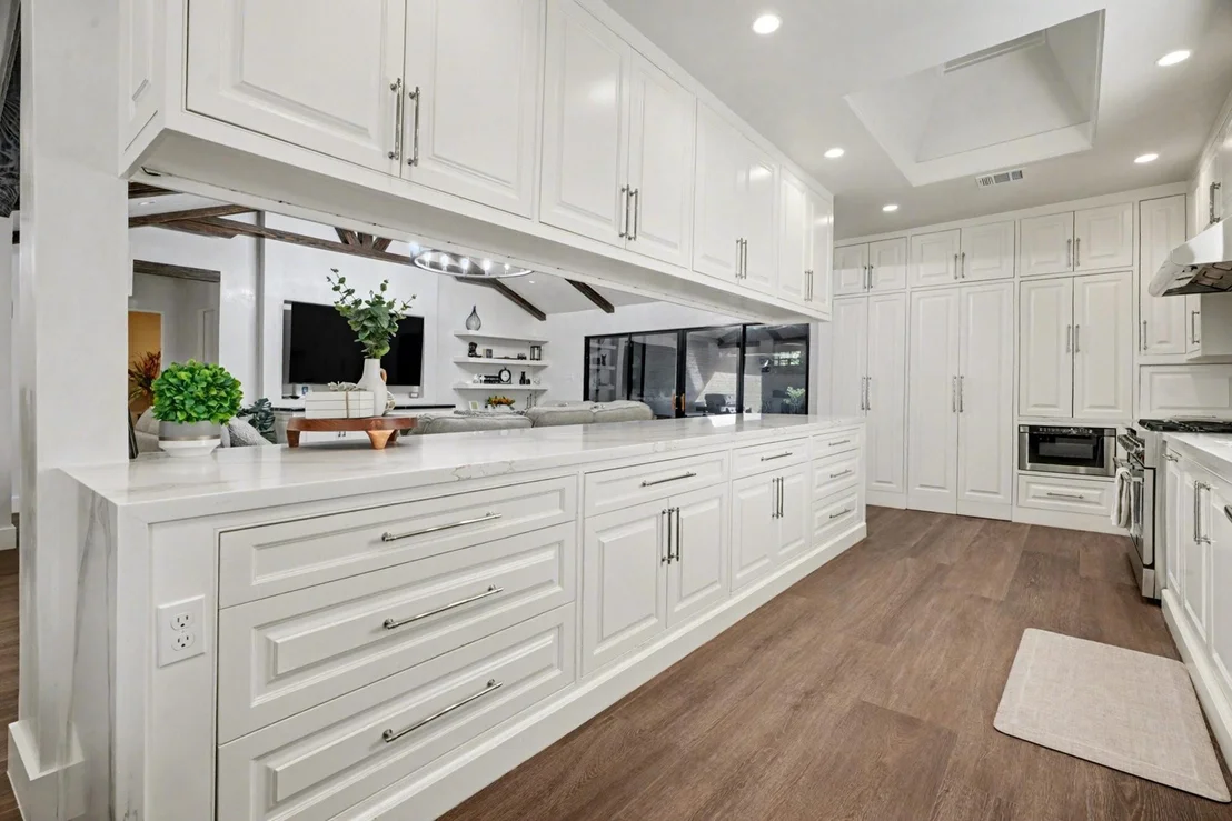 Photo of 8515 Edgemoor Drive