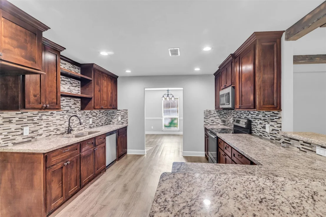 Photo of 11635 Forest Glen Drive