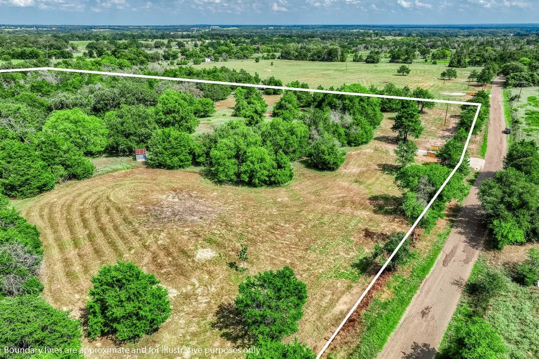 Photo of 8595 County Road 324