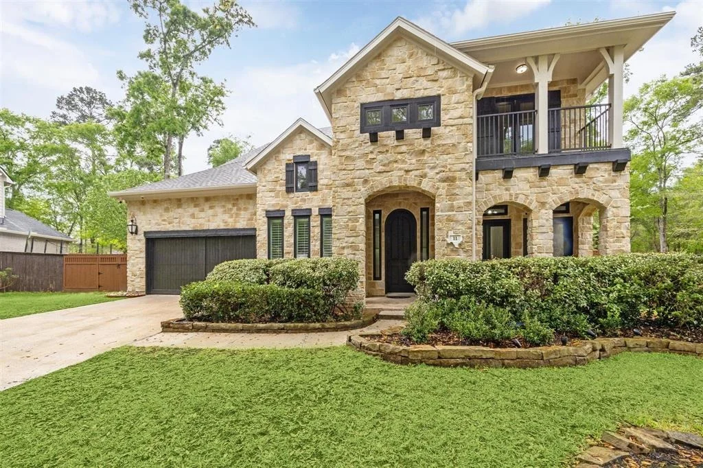 Photo of 11 Glistening Pond Place