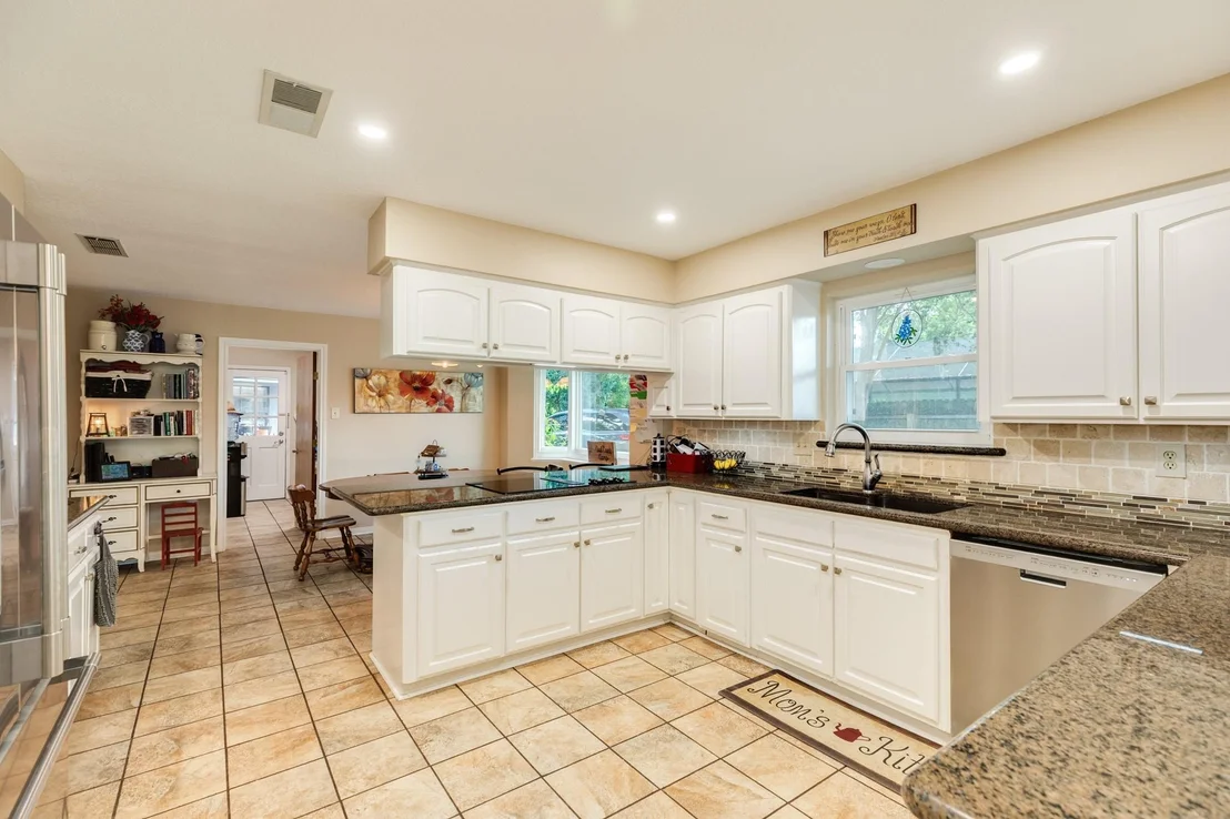 Photo of 314 Live Oak Lane