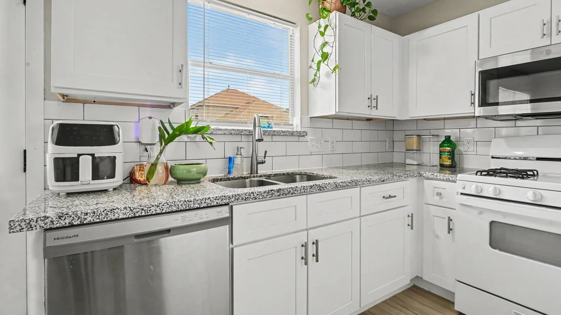 Photo of 9039 Serena Lane