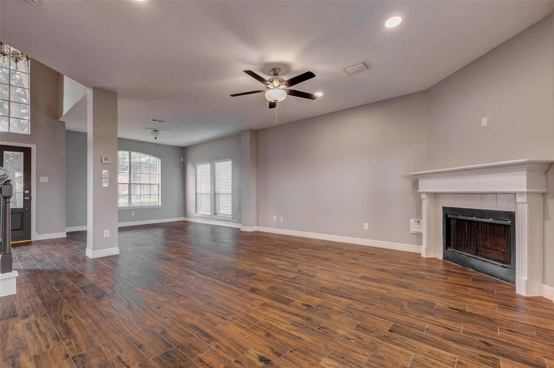 Photo of 21638 Wildcroft Drive