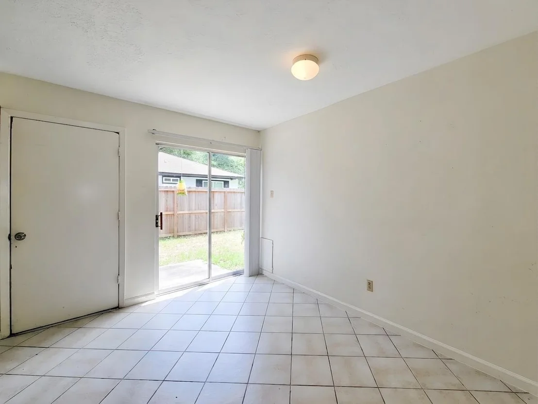 Photo of 18 N Wavy Oak Circle