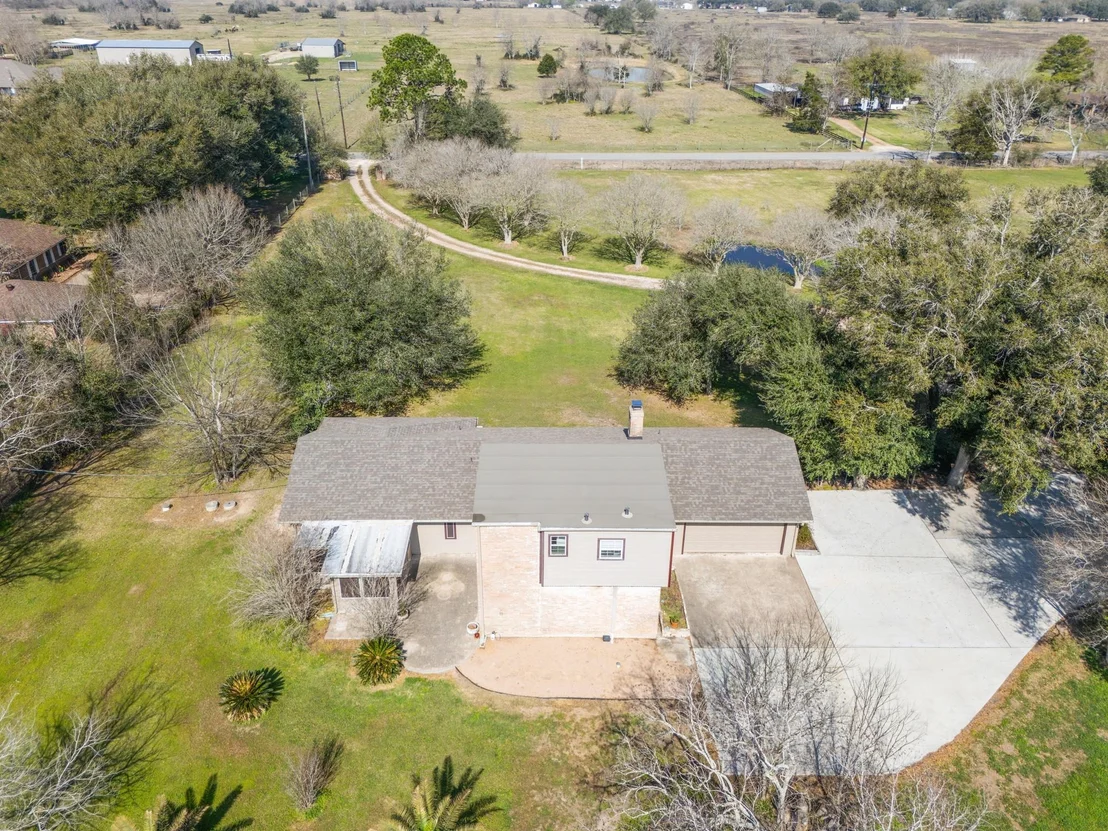 Photo of 12229 Dannhaus Road