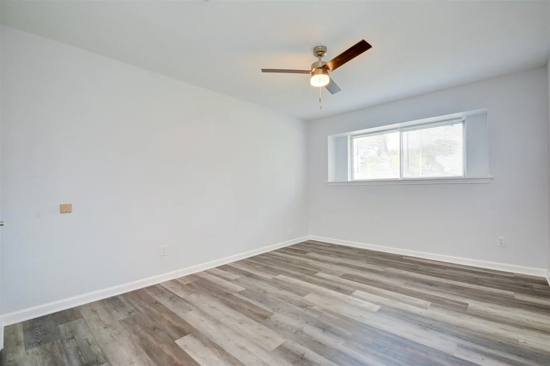 Photo of 7927 Pella Drive