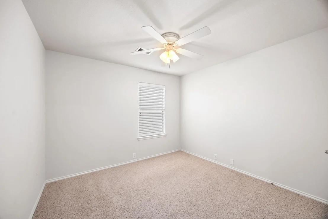 Photo of 7206 Toad Hollow