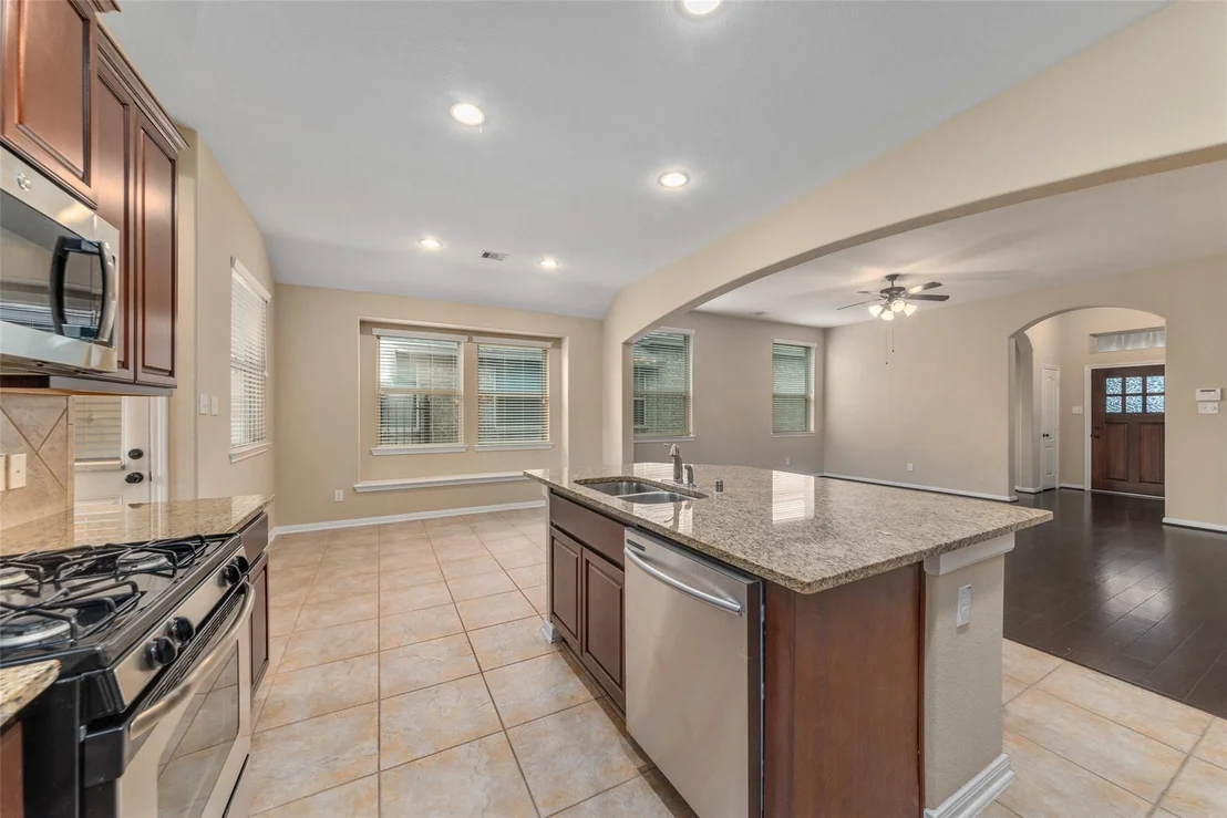 Photo of 15 Butternut Grove Place