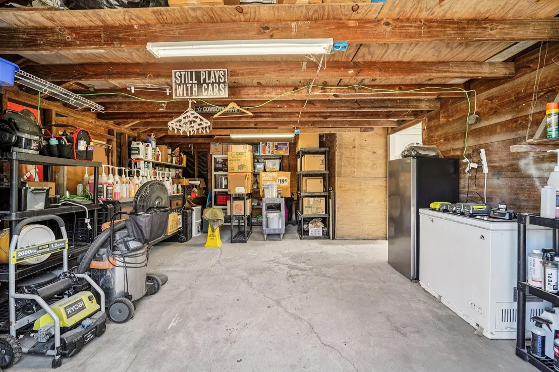 Photo of 11020 Munn Street