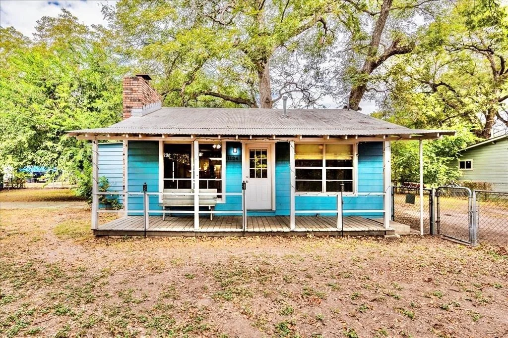 Photo of 1124 Timber Elm