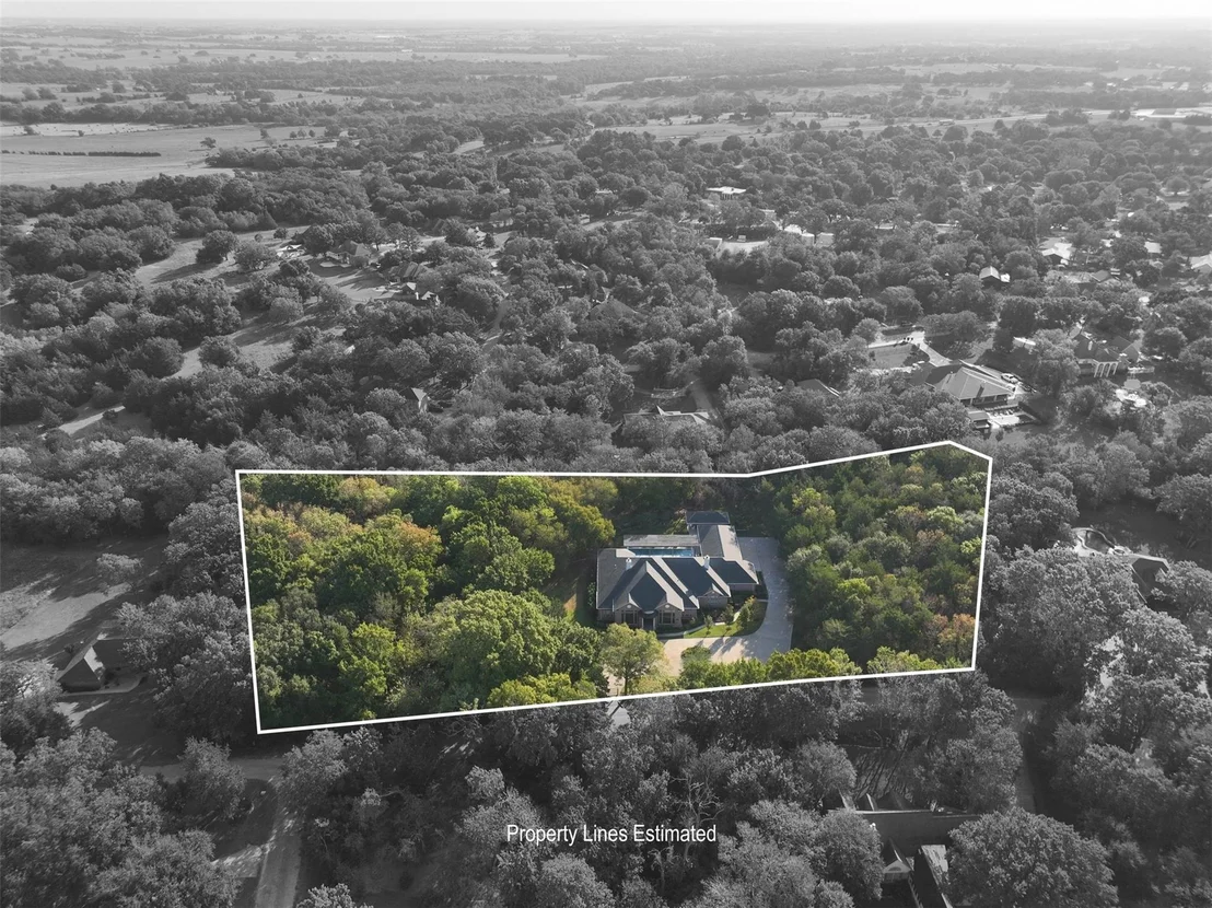 Photo of 851 Elm Drive