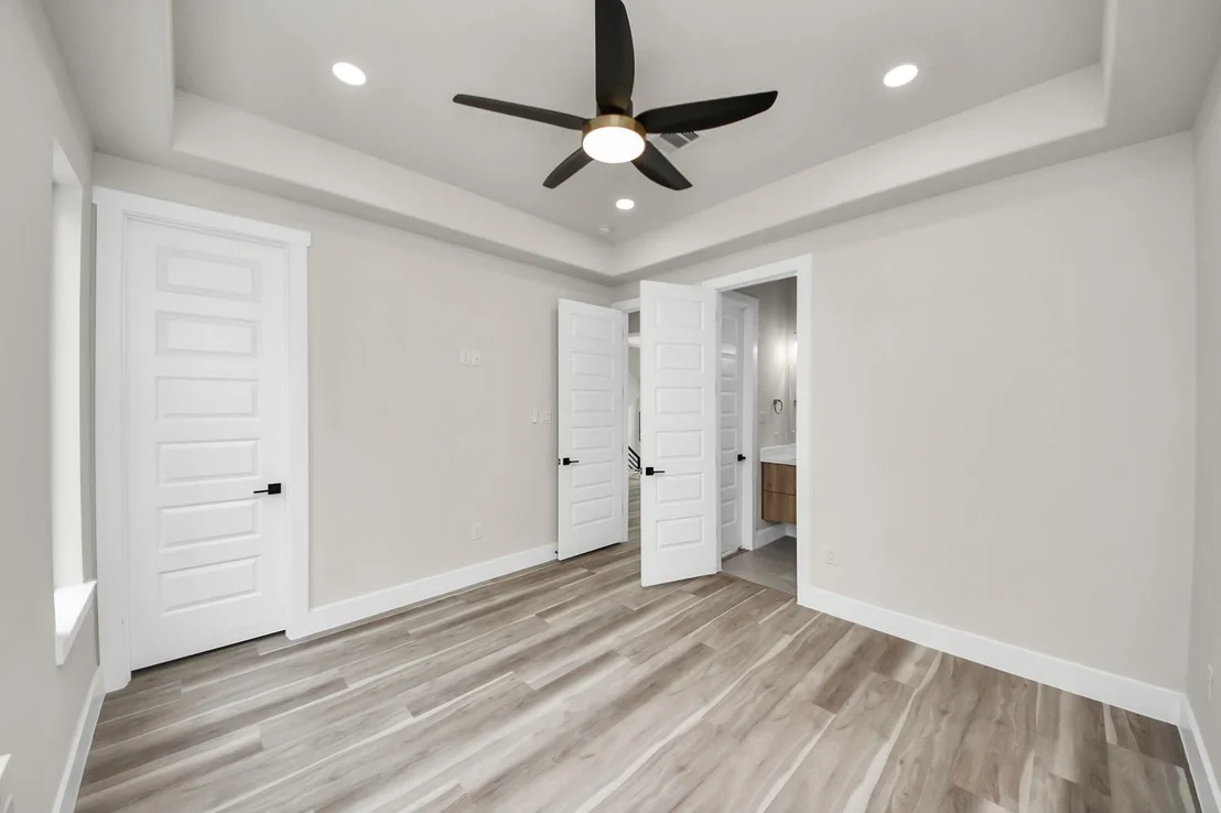Photo of 2014 Blodgett Street